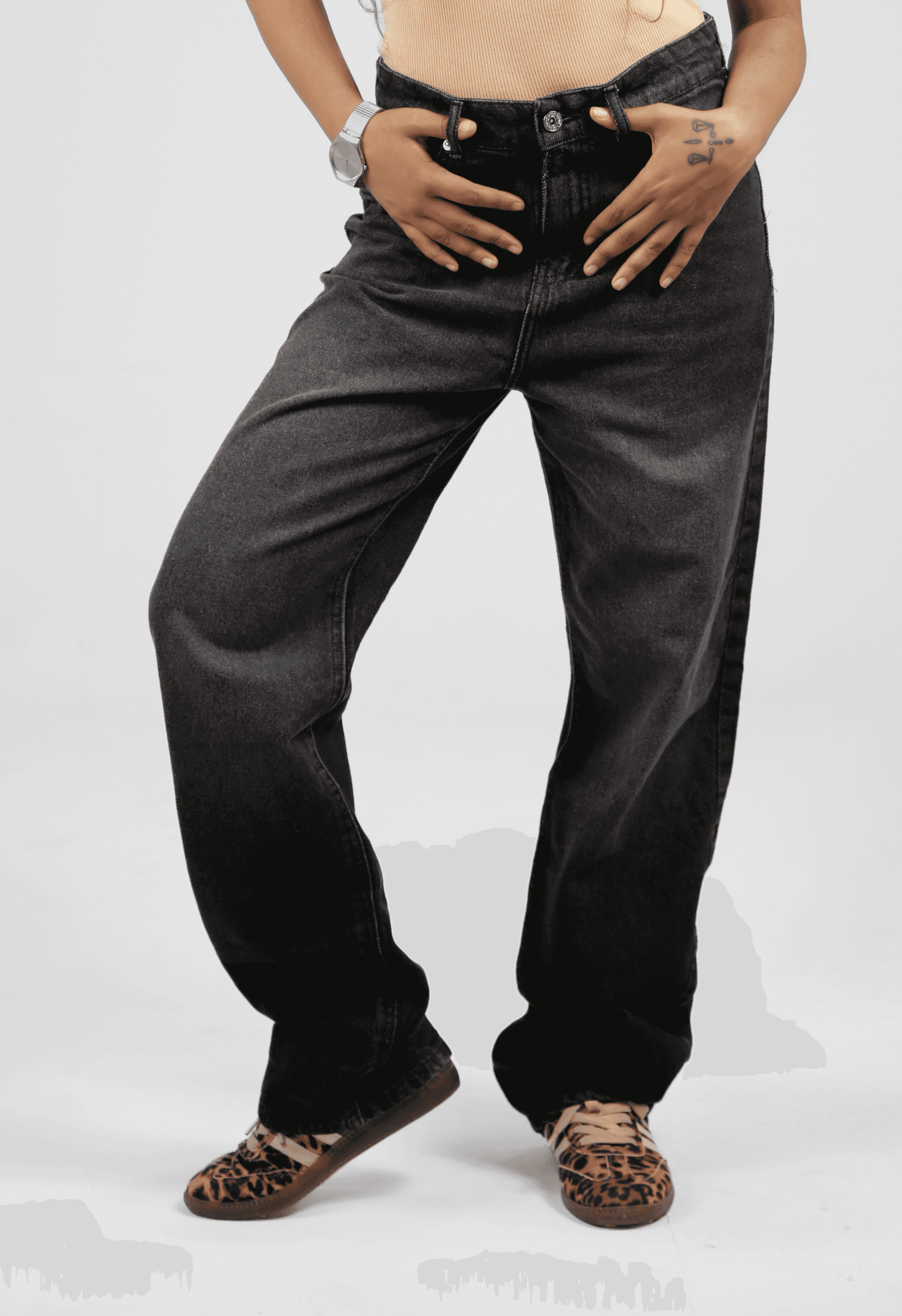 CAVALLY STRAIGHT FIT JEANS - Washed Black