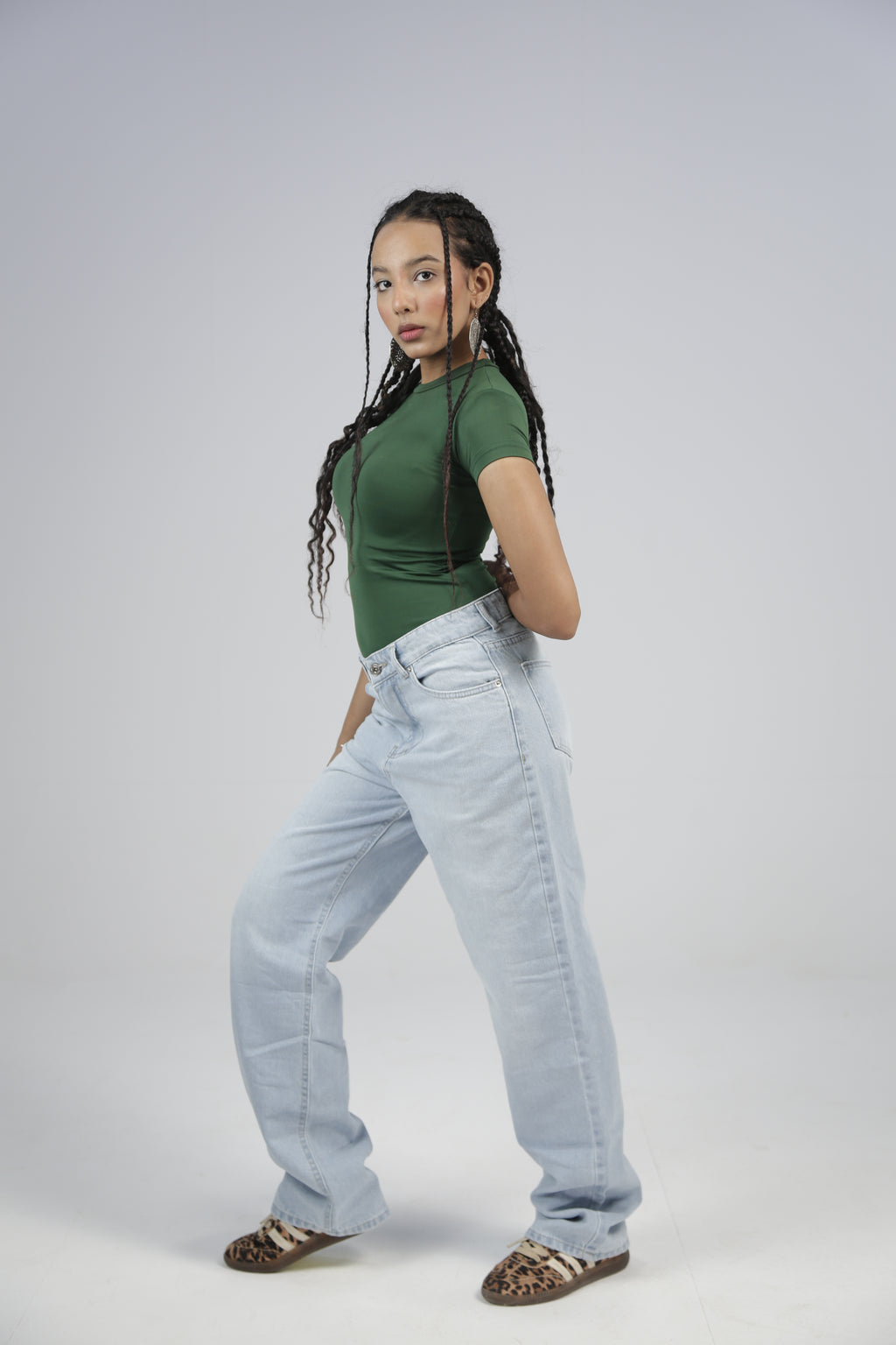 CAVALLY STRAIGHT FIT JEANS - Fluffy Light Blue