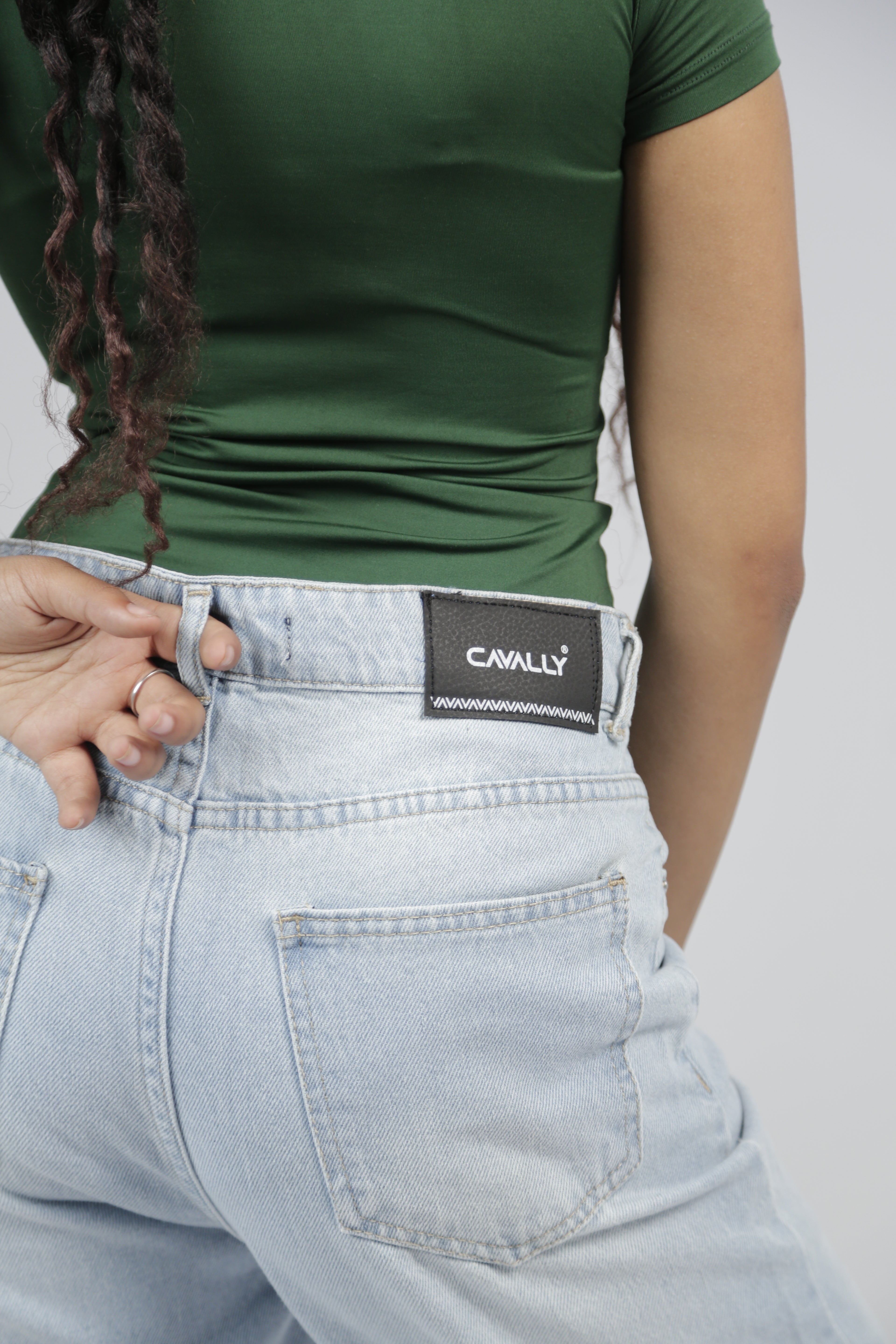 CAVALLY STRAIGHT FIT JEANS - Fluffy Light Blue